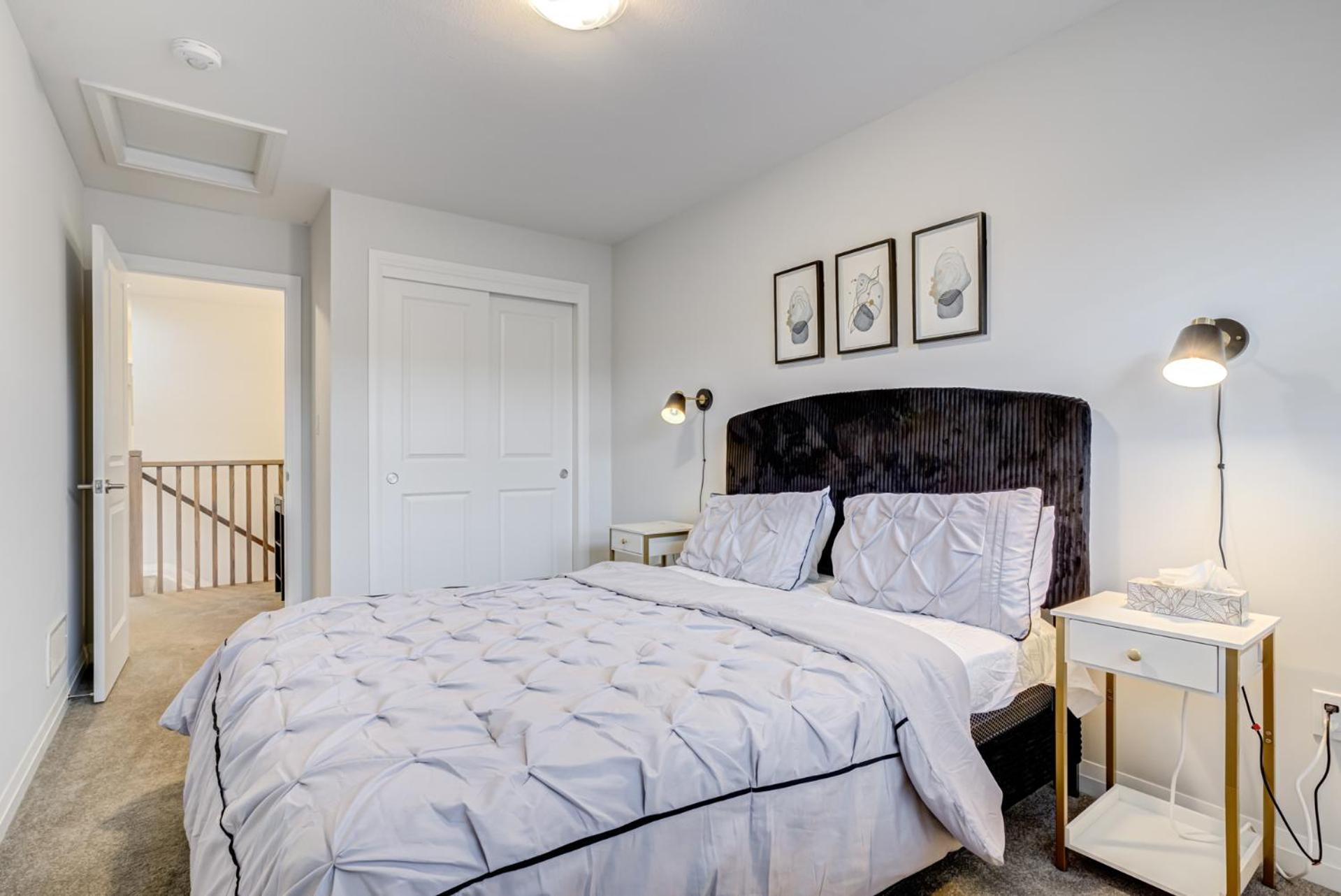 Luxury Living At The Falls - 4 Bed House Ниагарски водопад Екстериор снимка