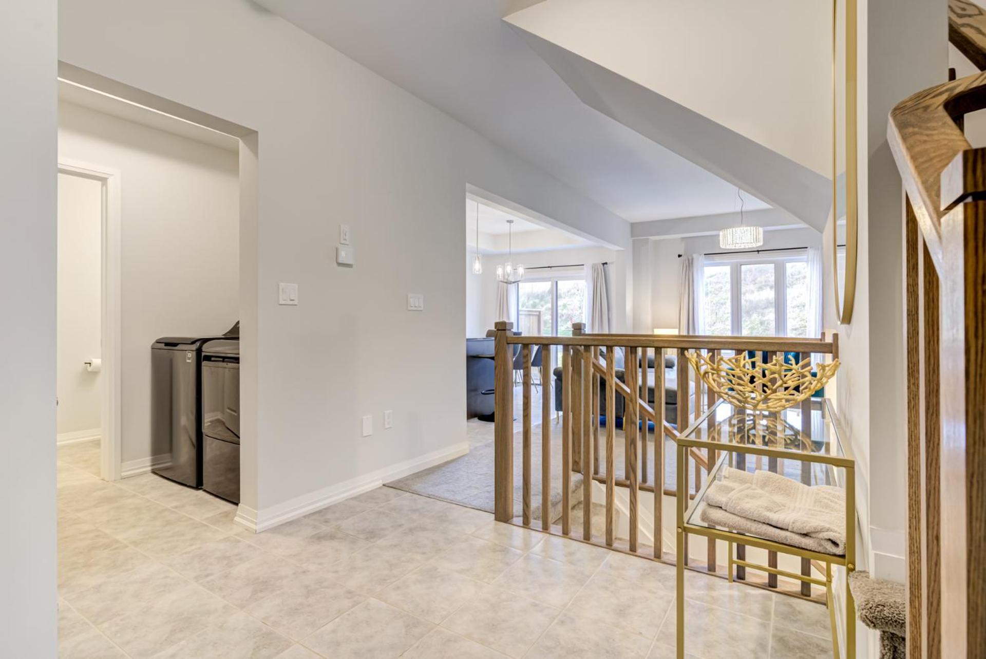 Luxury Living At The Falls - 4 Bed House Ниагарски водопад Екстериор снимка