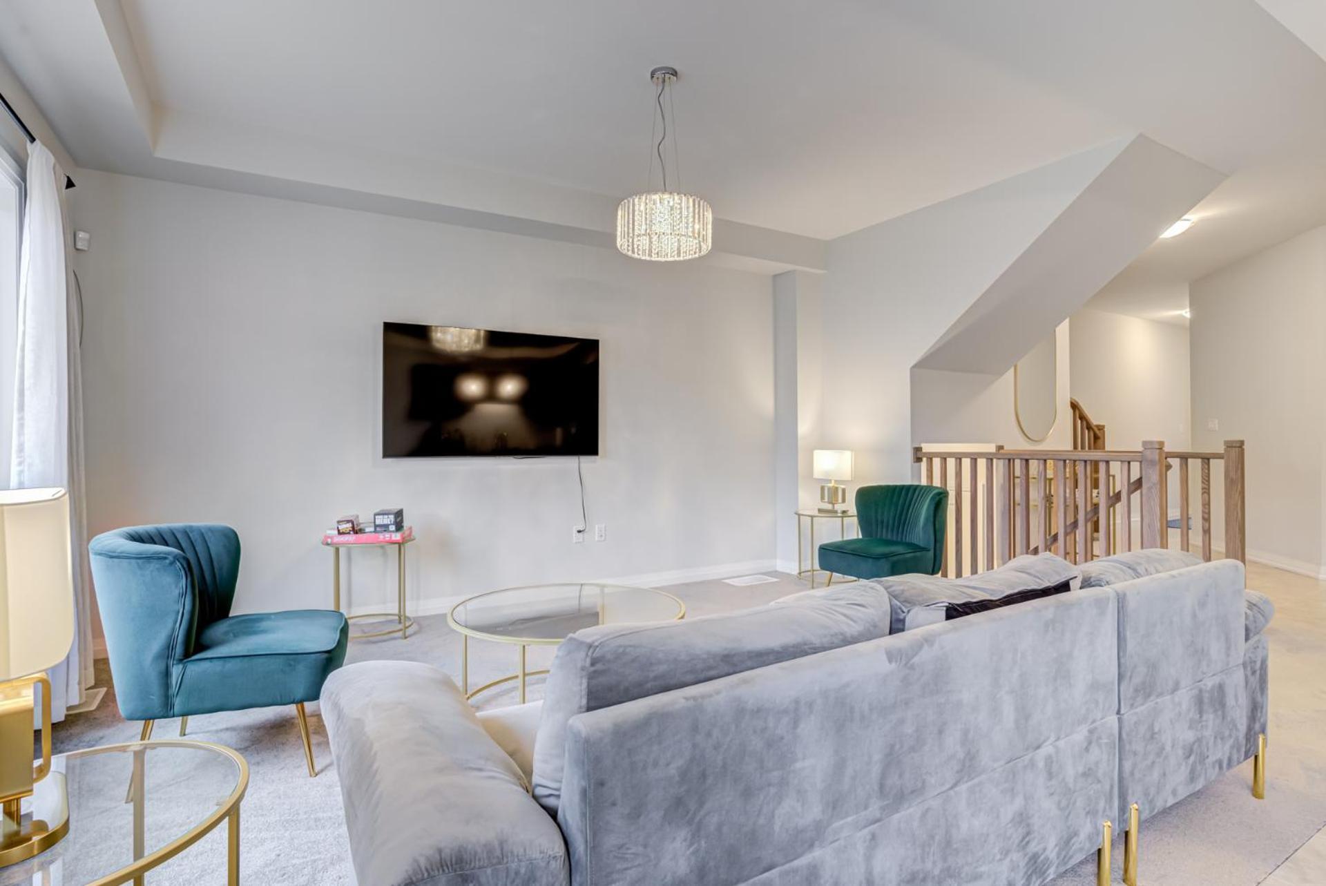 Luxury Living At The Falls - 4 Bed House Ниагарски водопад Екстериор снимка